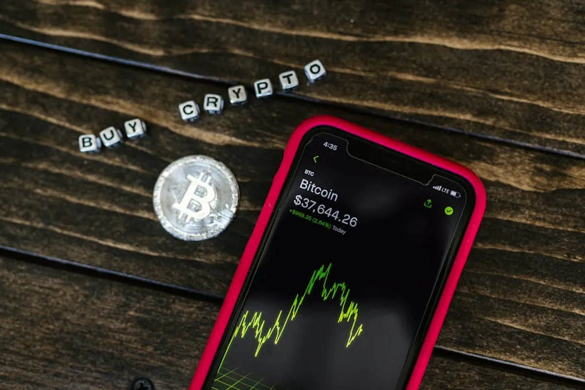 Bitcoin Price Prediction: What Traders Watch