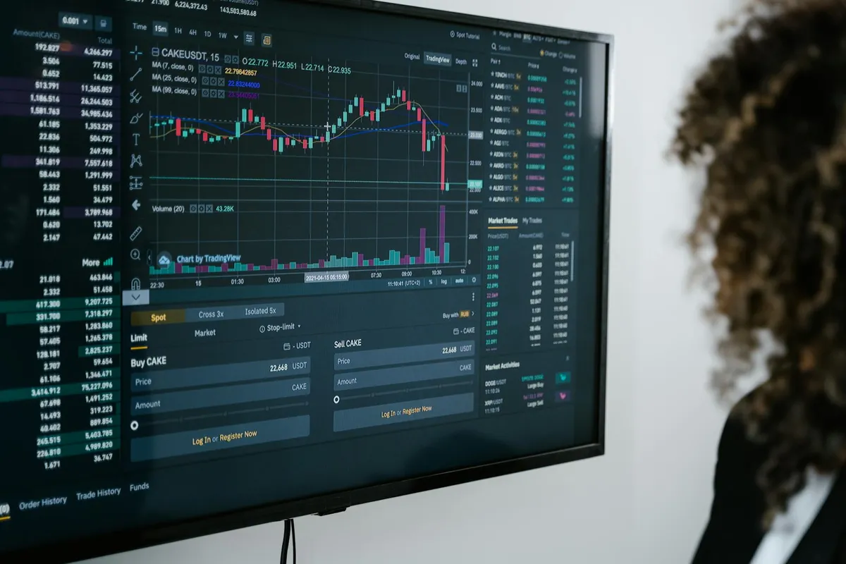 Cryptocurrency technology analysis